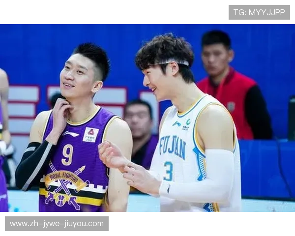 福建男篮VS四川男篮比赛被误认为足球